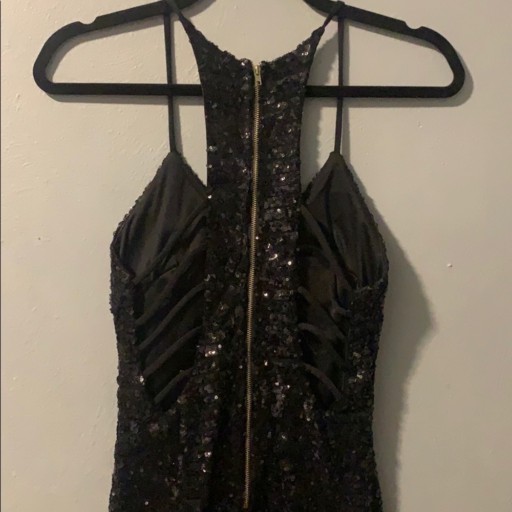 Black sequin night out dress! 🖤 - Picture 6 of 8